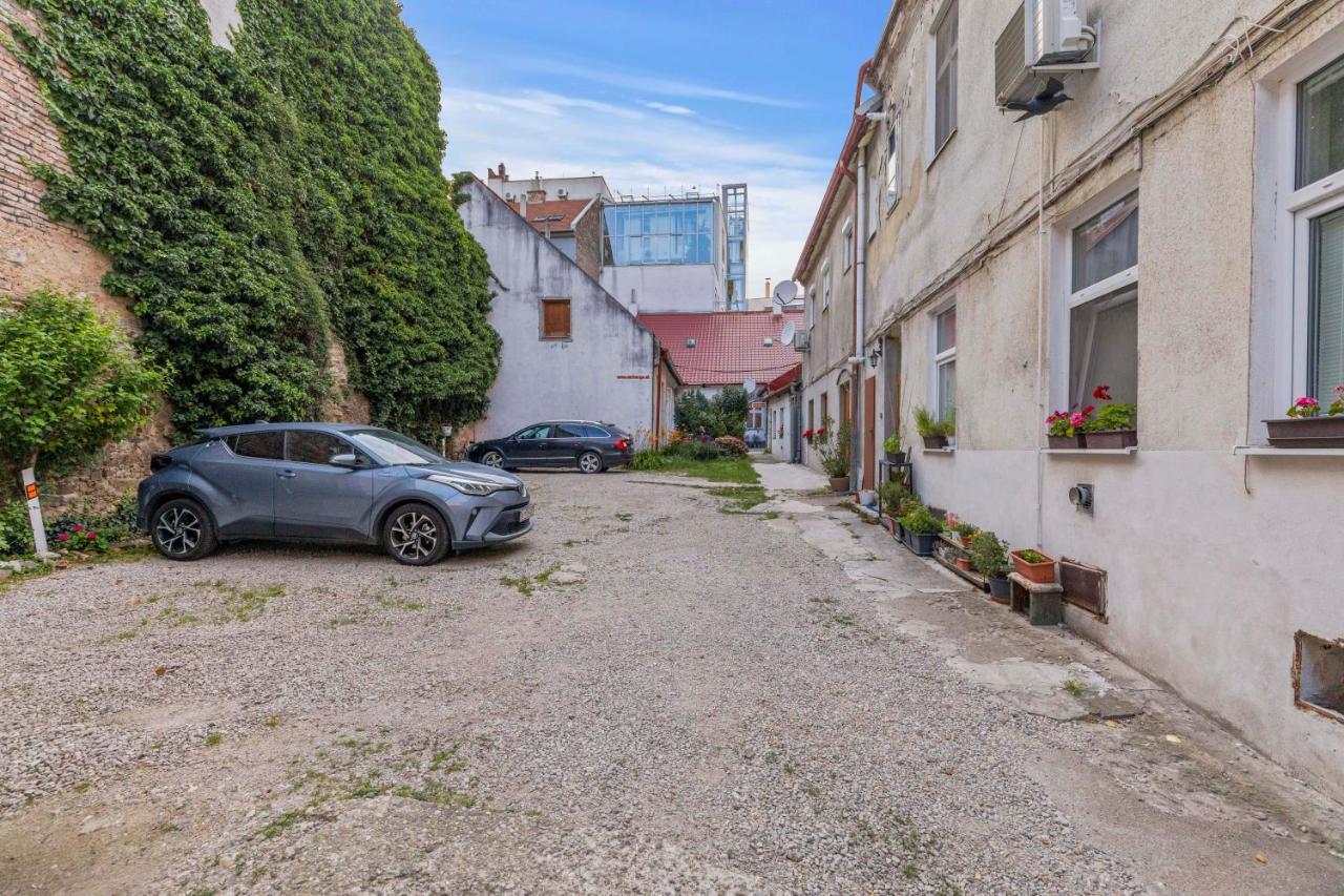 Charming Apt In Centre /W Ac Bratislava Exterior foto